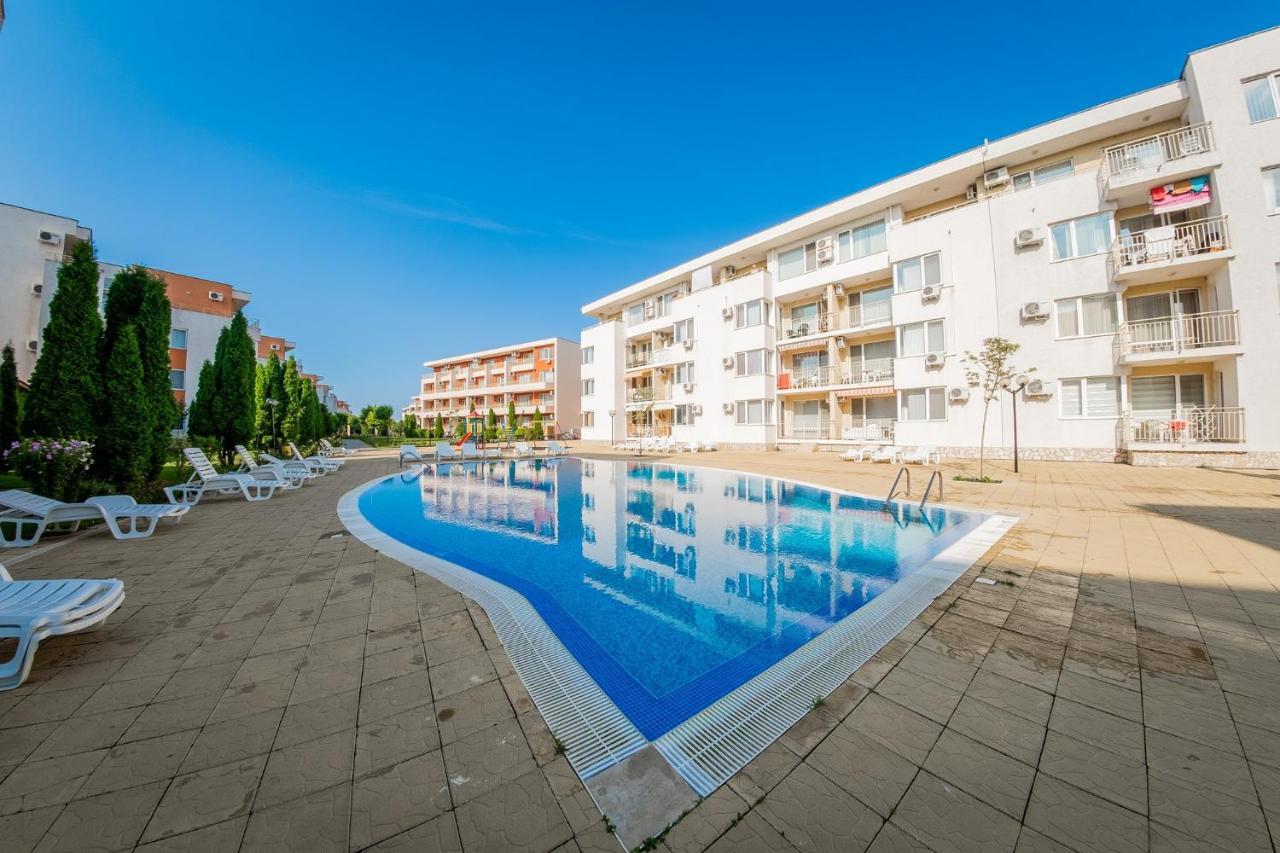 Premium Apartments In Nessebar Fort Club Слънчев бряг Екстериор снимка