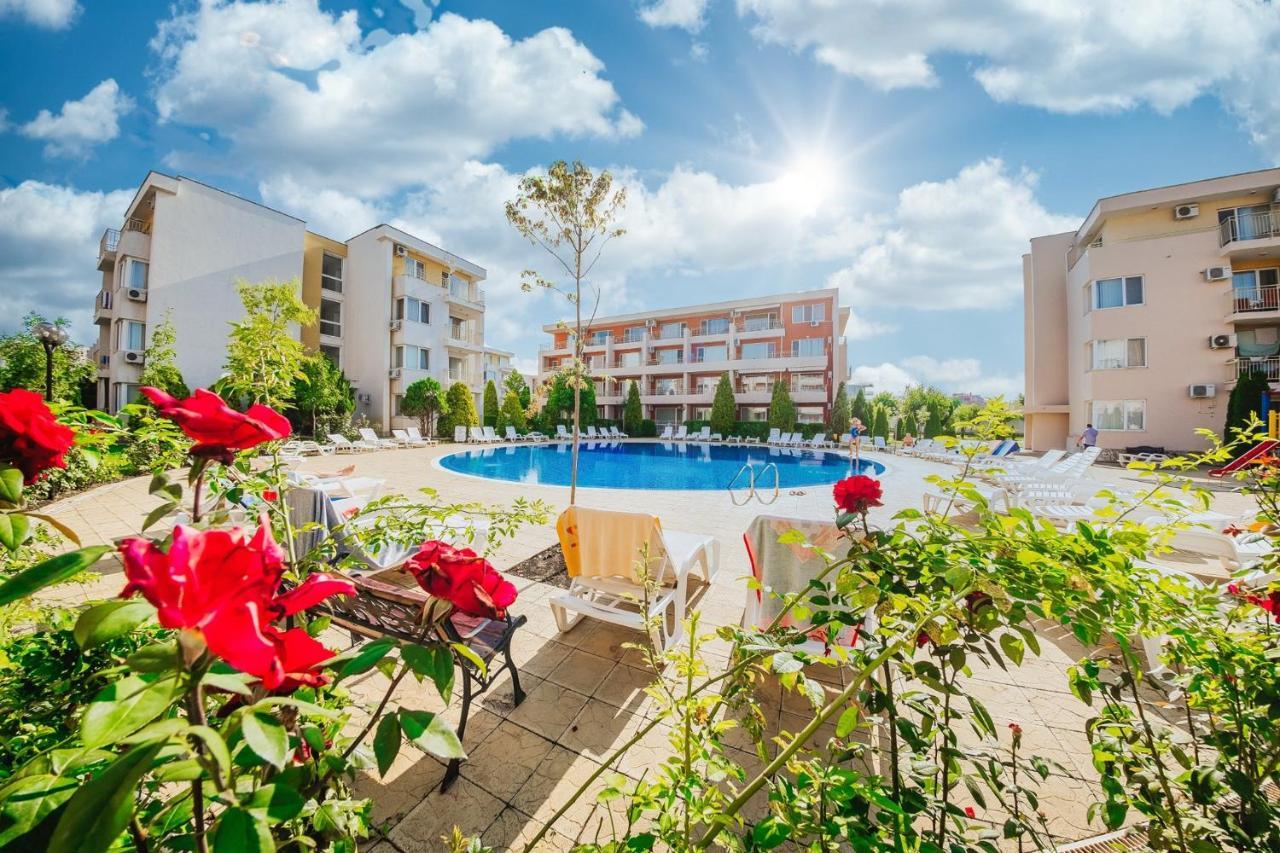 Premium Apartments In Nessebar Fort Club Слънчев бряг Екстериор снимка